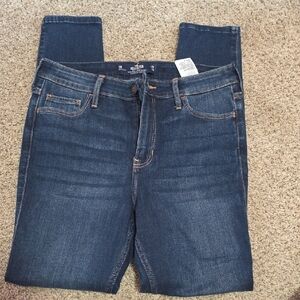 Hollister Women's Dark Blue Skinny Jeans